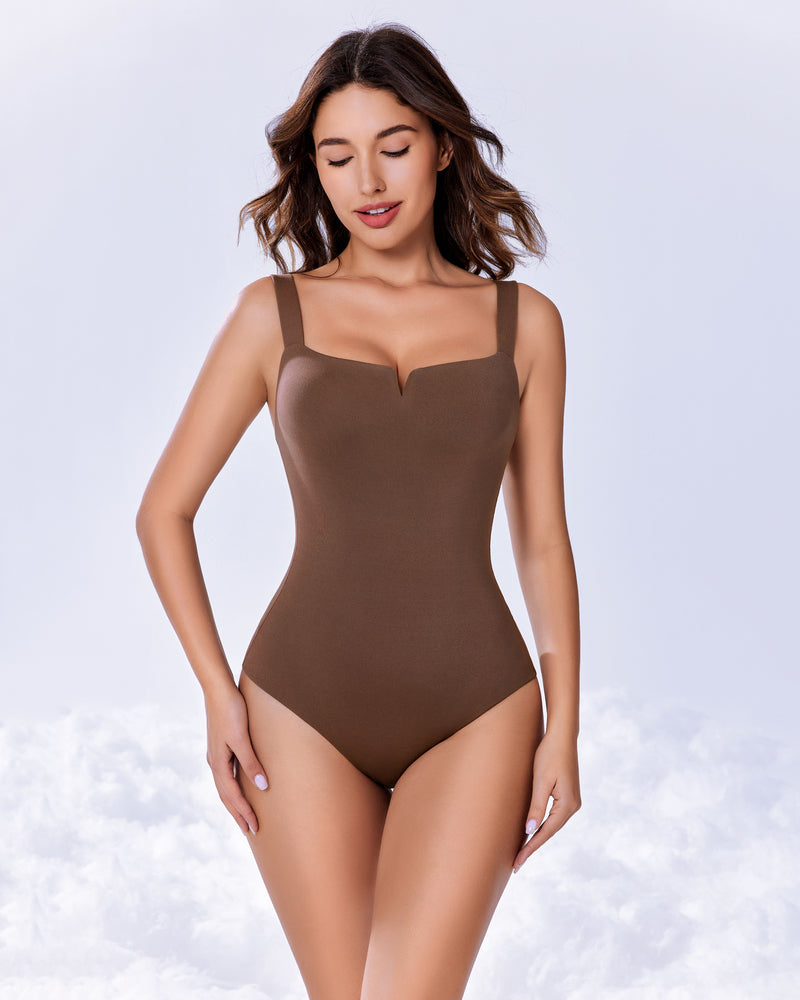 Body z kwadratowym dekoltem i podwójną podszewką modelujące sylwetkę