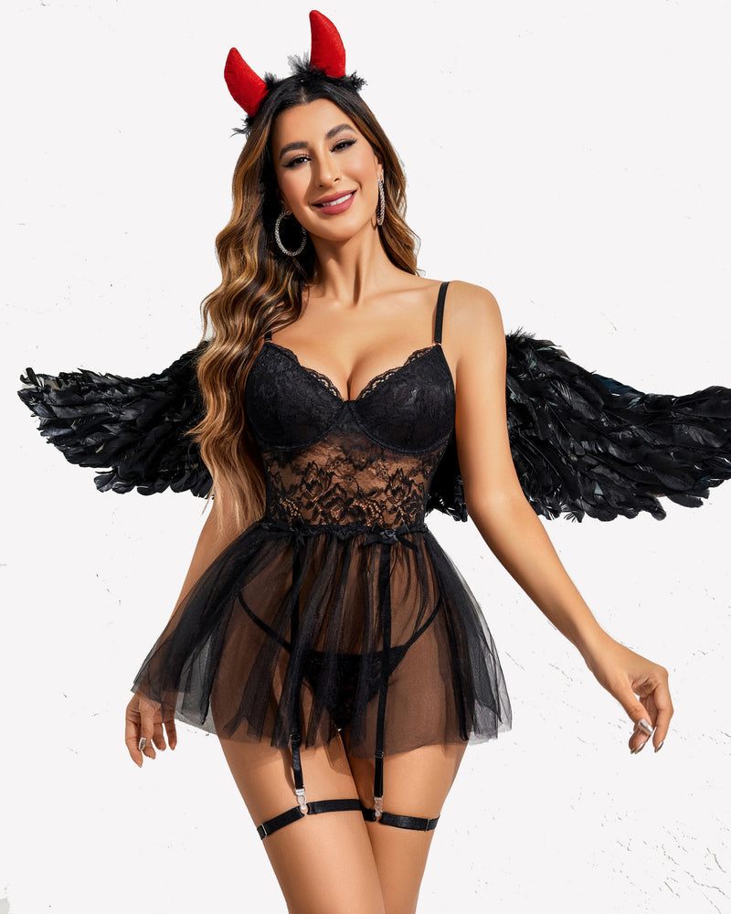 Ślubna koronkowa sukienka z fiszbinami Babydoll