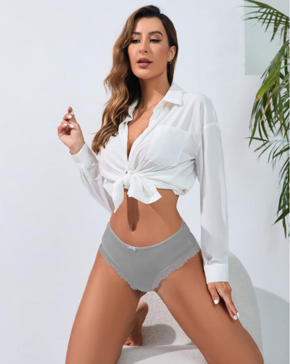 Set 4 bucăți chiloți încrucișați cu dantelă